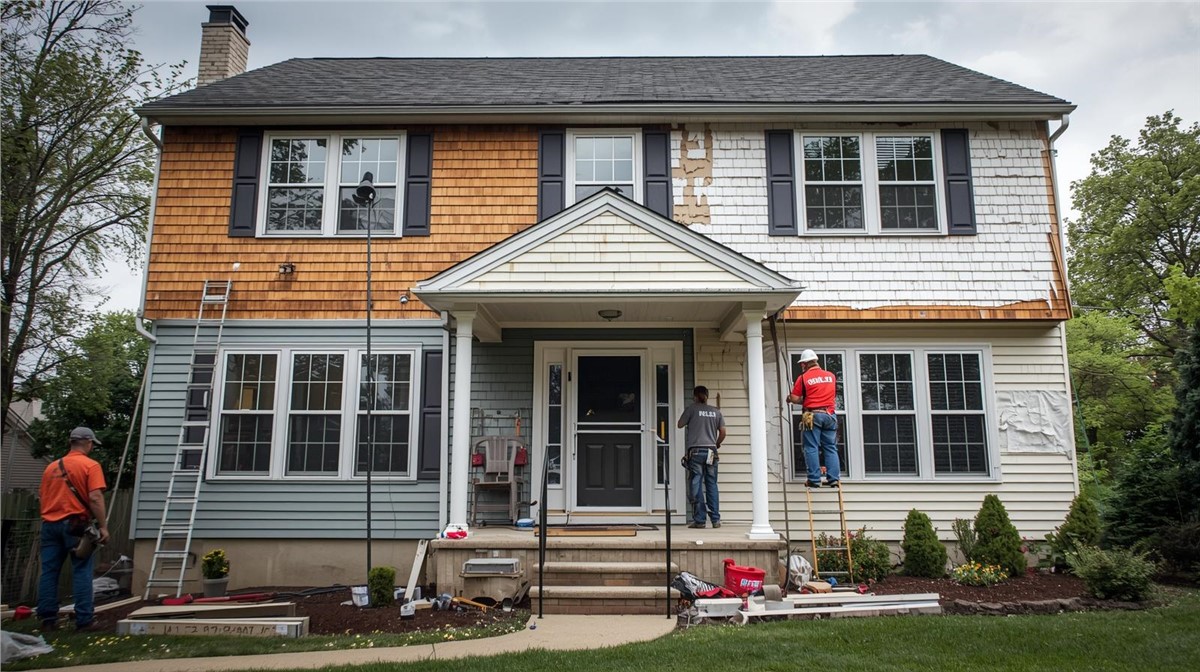 Siding Replacement in DeKalb, IL (2026)