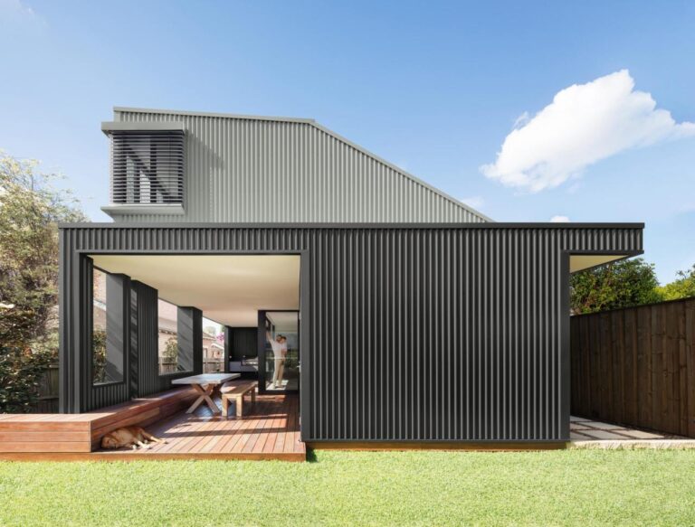 Colorbond Cladding COLORBOND Steel Kew Courtyard House, A Forever